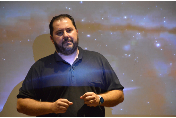 Gravação do curso "Astrobiologia e BNCC - do letramento científico a uma perspectiva futura", com meu parceiro Ivan Lima, da NASA. A gravação foi no CEDAI - Centro de Estudos Digitais Astronômicos Integrados, no espaço Jabuti Lazer e Conhecimento. 