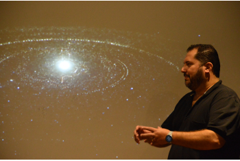Gravação do curso "Astrobiologia e BNCC - do letramento científico a uma perspectiva futura", com meu parceiro Ivan Lima, da NASA. A gravação foi no CEDAI - Centro de Estudos Digitais Astronômicos Integrados, no espaço Jabuti Lazer e Conhecimento. 